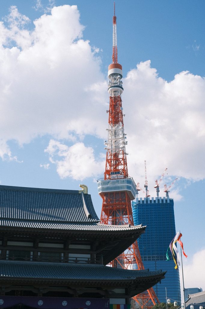 増上寺と東京タワーの写真